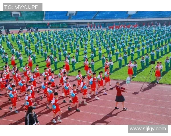 以体育精神凝聚青春力量推动全民健身共筑健康中国梦想