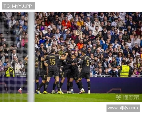 皇马胜利!巅峰对决,瓦伦西亚难挡! 皇马胜利!巅峰对决,瓦伦西亚难挡!