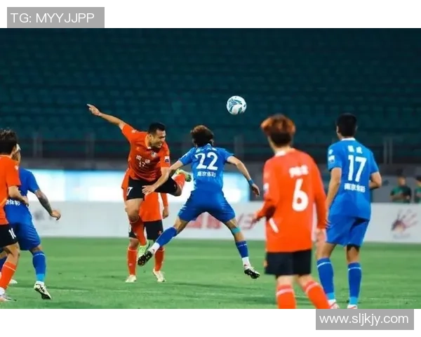 苏超足球赛场风云变幻全面解析新赛季竞争格局与焦点故事纵览全景