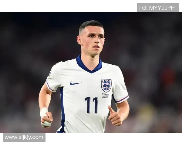 菲尔·福登：从天才少年到英格兰足球新星的成长之路